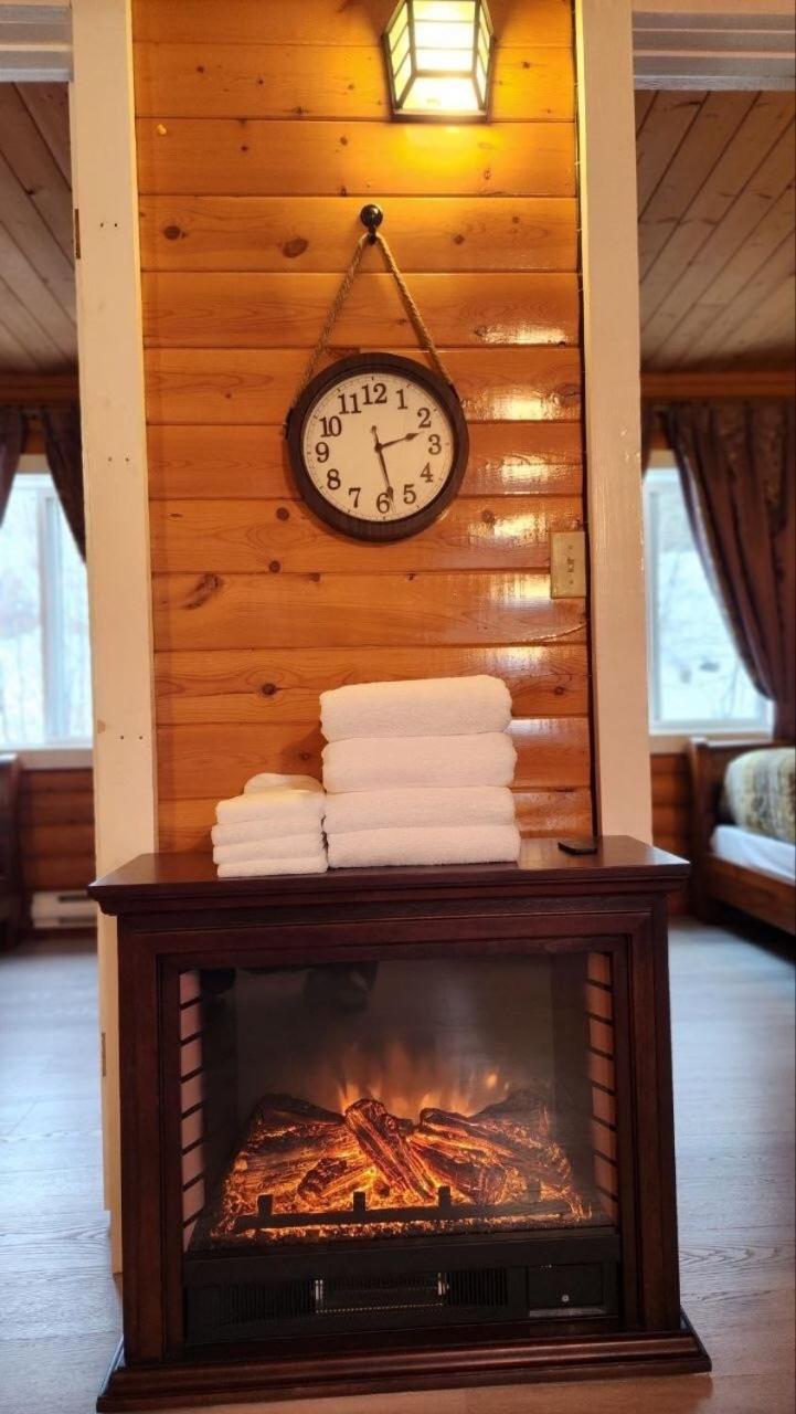 Mt. Revelstoke Alpine Chalets 외부 사진