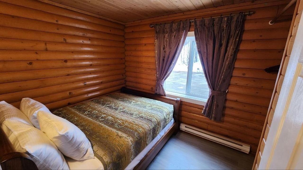 Mt. Revelstoke Alpine Chalets 외부 사진
